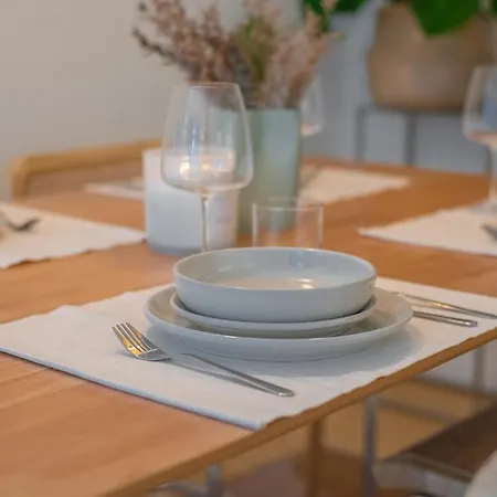 The Alluring - And Spacious 2 Bedroom Apartment
