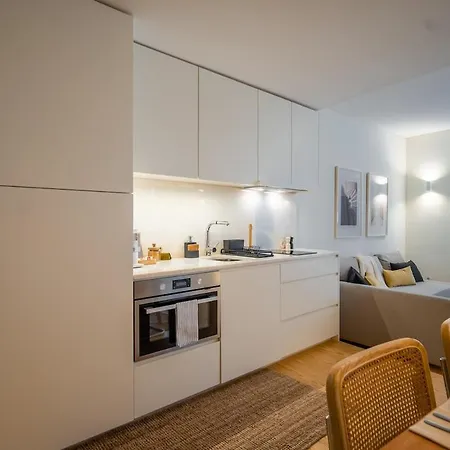 Apartment The Alluring - And Spacious 2 Bedroom Porto
