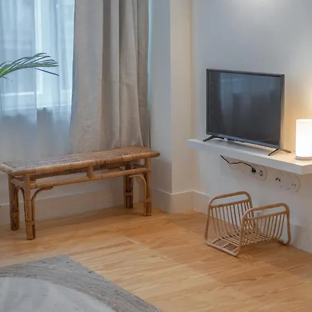 The Alluring - And Spacious 2 Bedroom * Porto