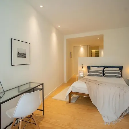 Apartment The Alluring - And Spacious 2 Bedroom Porto
