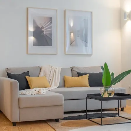 Apartment The Alluring - And Spacious 2 Bedroom Porto