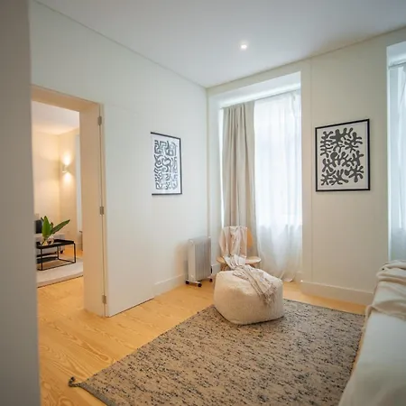 The Alluring - And Spacious 2 Bedroom アパート *