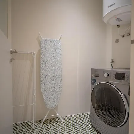 The Alluring - And Spacious 2 Bedroom アパート *