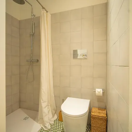アパート The Alluring - And Spacious 2 Bedroom ポルト