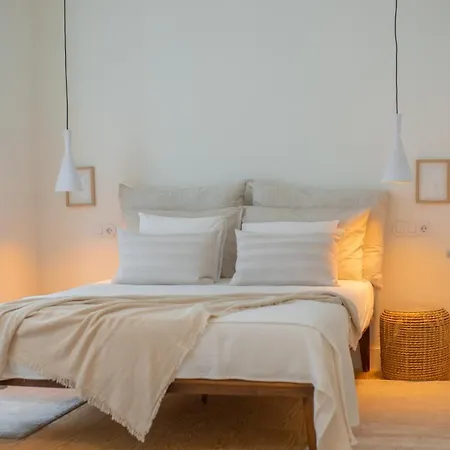 Apartment The Alluring - And Spacious 2 Bedroom *